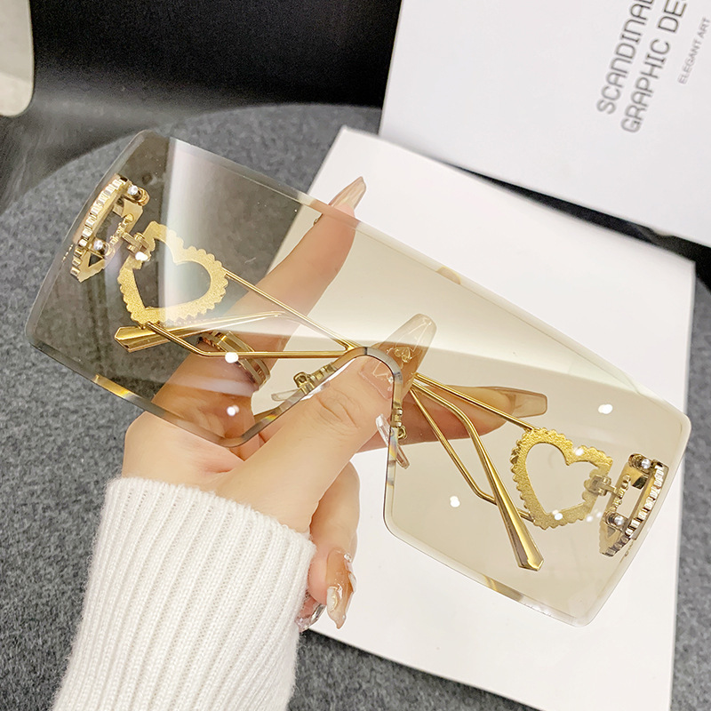Sunglasses Uv400 - 新作、ワンピース風、ハート型のフレームレスサングラス。トレンド感あふれる、女性向け、人気のY2Kスタイル。