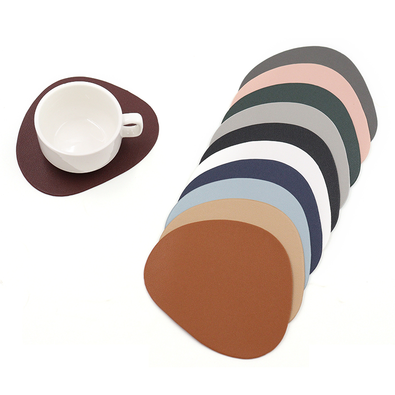 Marble Coaster Set - フェイクレザープレースマットとコースターセット、ラウンドレザーディナーテーブルマット用耐熱洗える断熱コーヒーマット