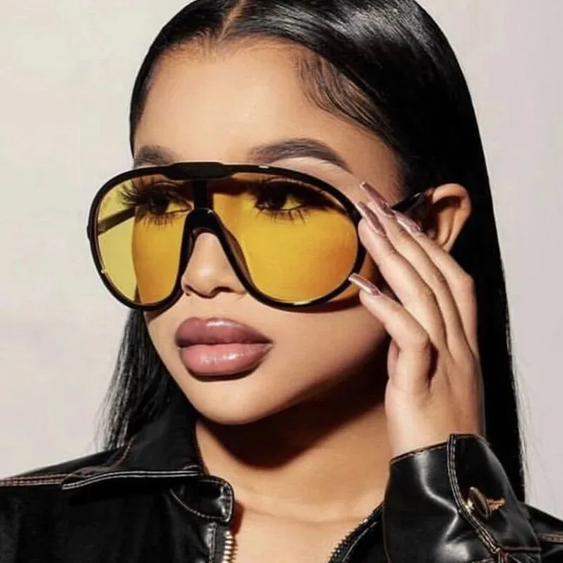 Sunglasses Uv400 - 新登場！一体型デザインのサングラス。夏にぴったりのオーバーサイズ、高画質レンズ、ヴィンテージ風の丸型、屋外での紫外線対策に最適。