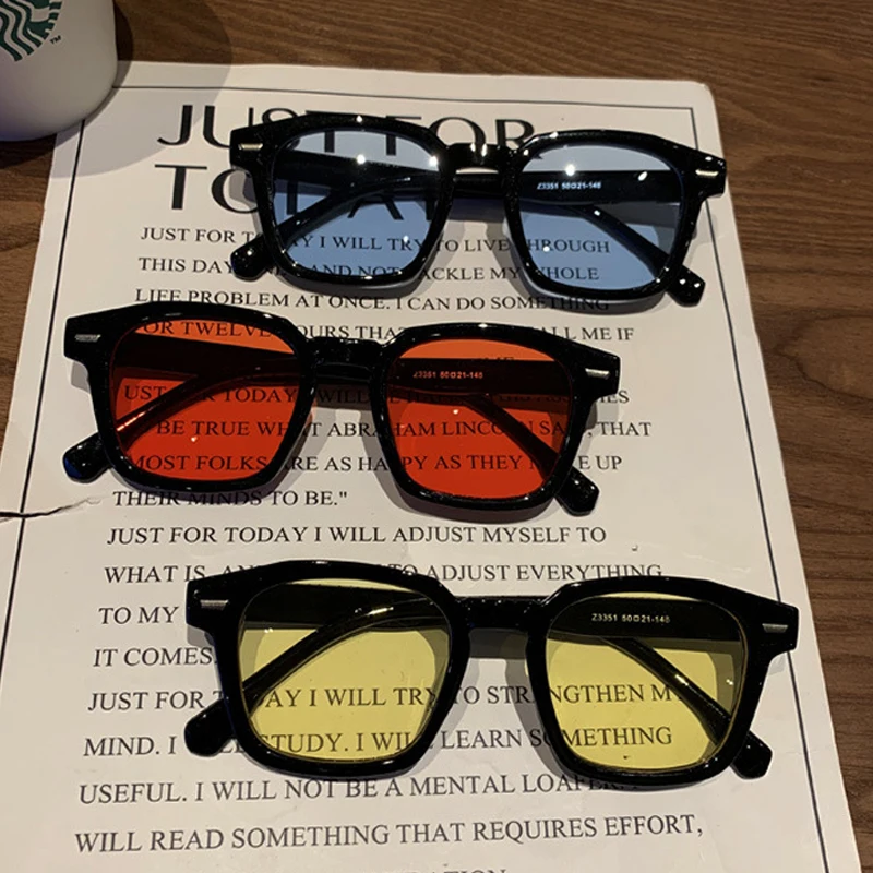 新作レトロサングラス、Y2K風、カラーレンズ、スクエアフレー - Sunglasses Uv400 のレビューと価格