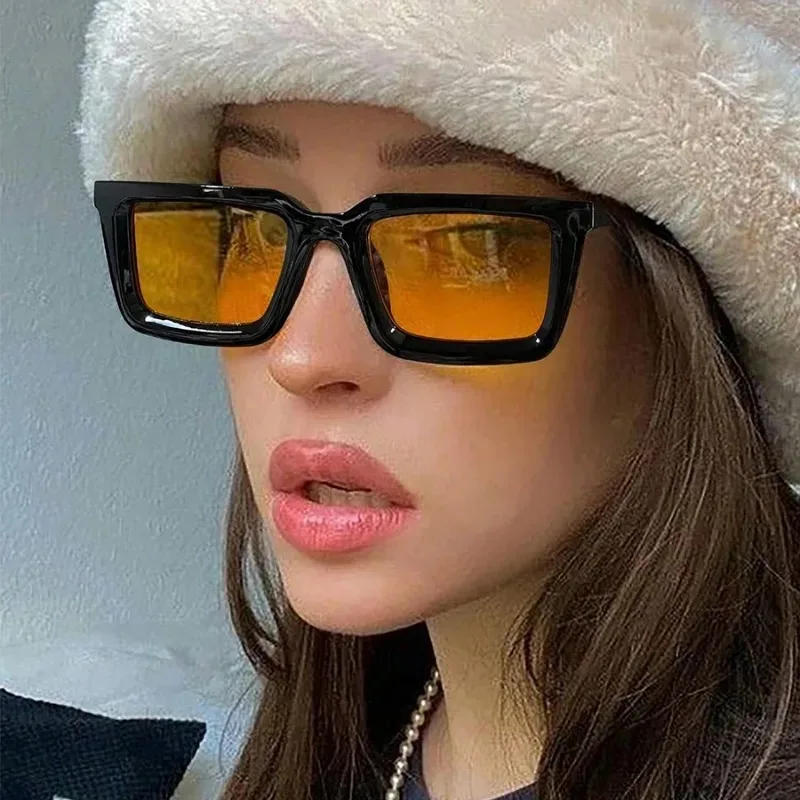 ヴィンテージ風の長方形サングラス。レディース、メンズ、デザイ - Designer Sunglasses のレビューと価格