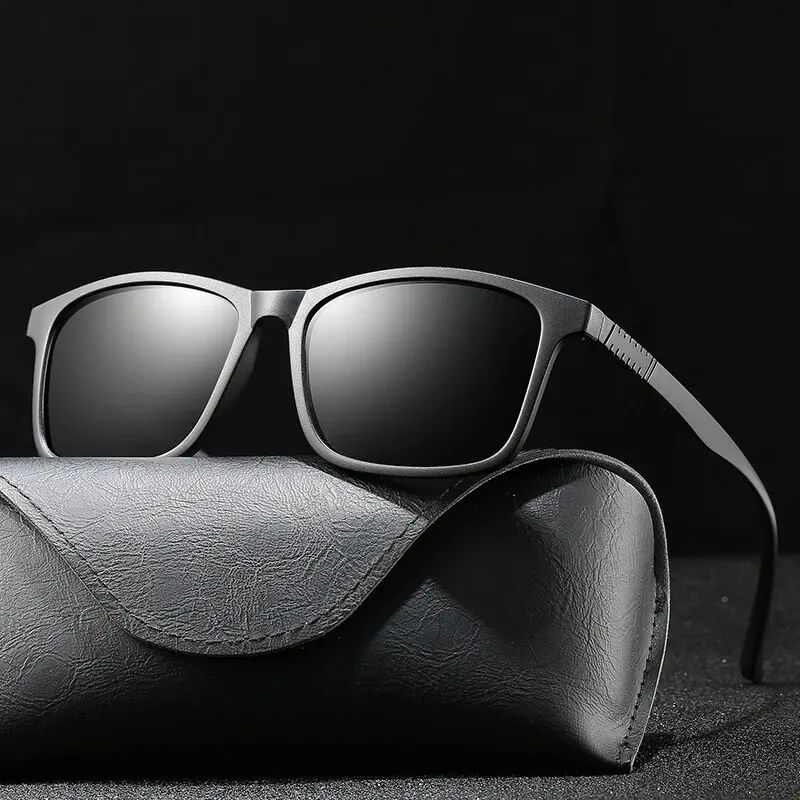 クラシックなデザインのメンズサングラス。ファッション性の高い - Sunglasses Uv400 のレビューと価格