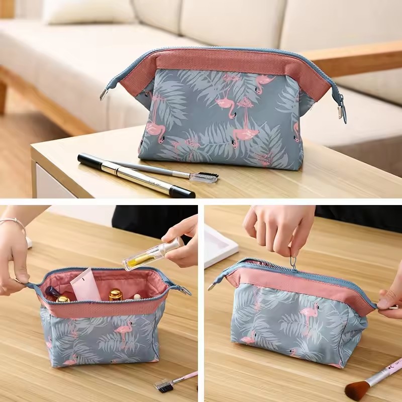 新しいファッション化粧品バッグ女性防水フラミンゴ化粧バッグト - Travel Luggage Set のレビューと価格